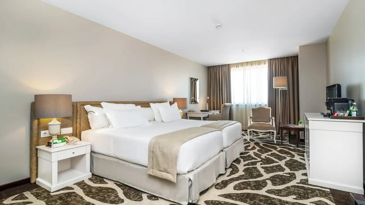 Holiday Inn Porto Gaia